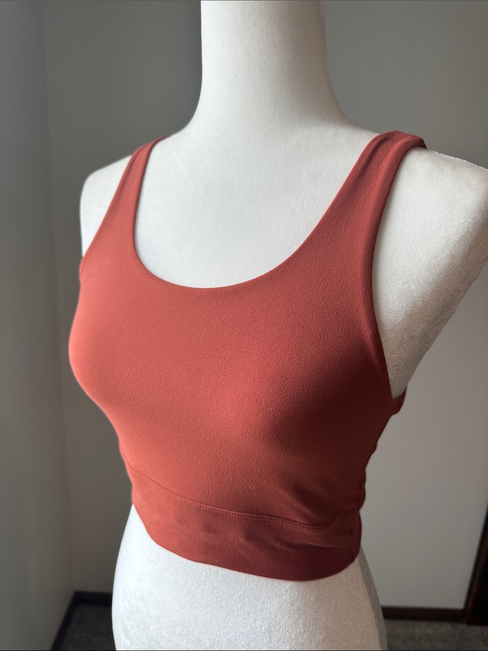 Nike Yoga Dri-FIT Cropped Tank Top in Rust Orange Small